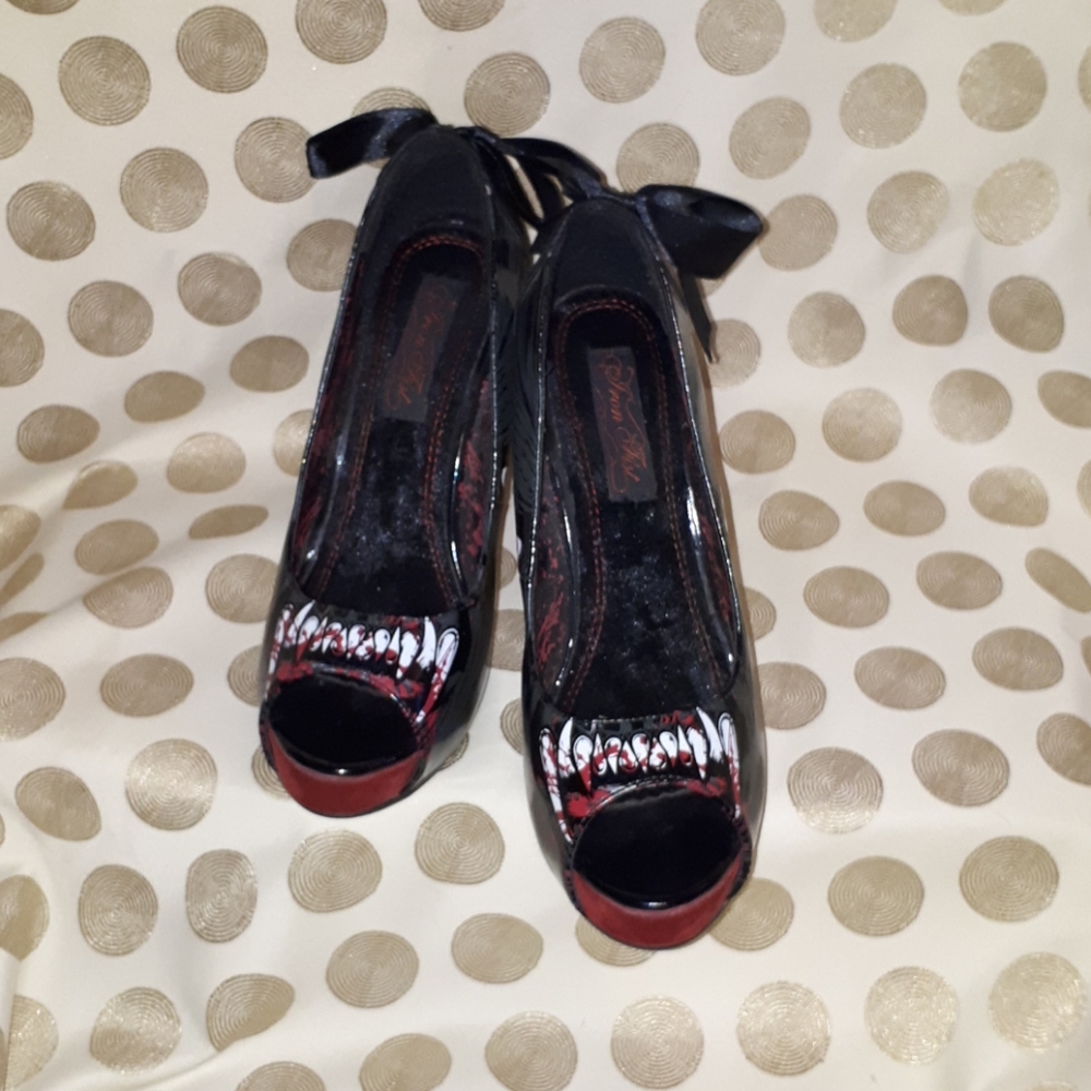 'Wolf Beaters'  worn inside only